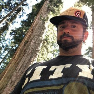 Meet your Posher, Leo